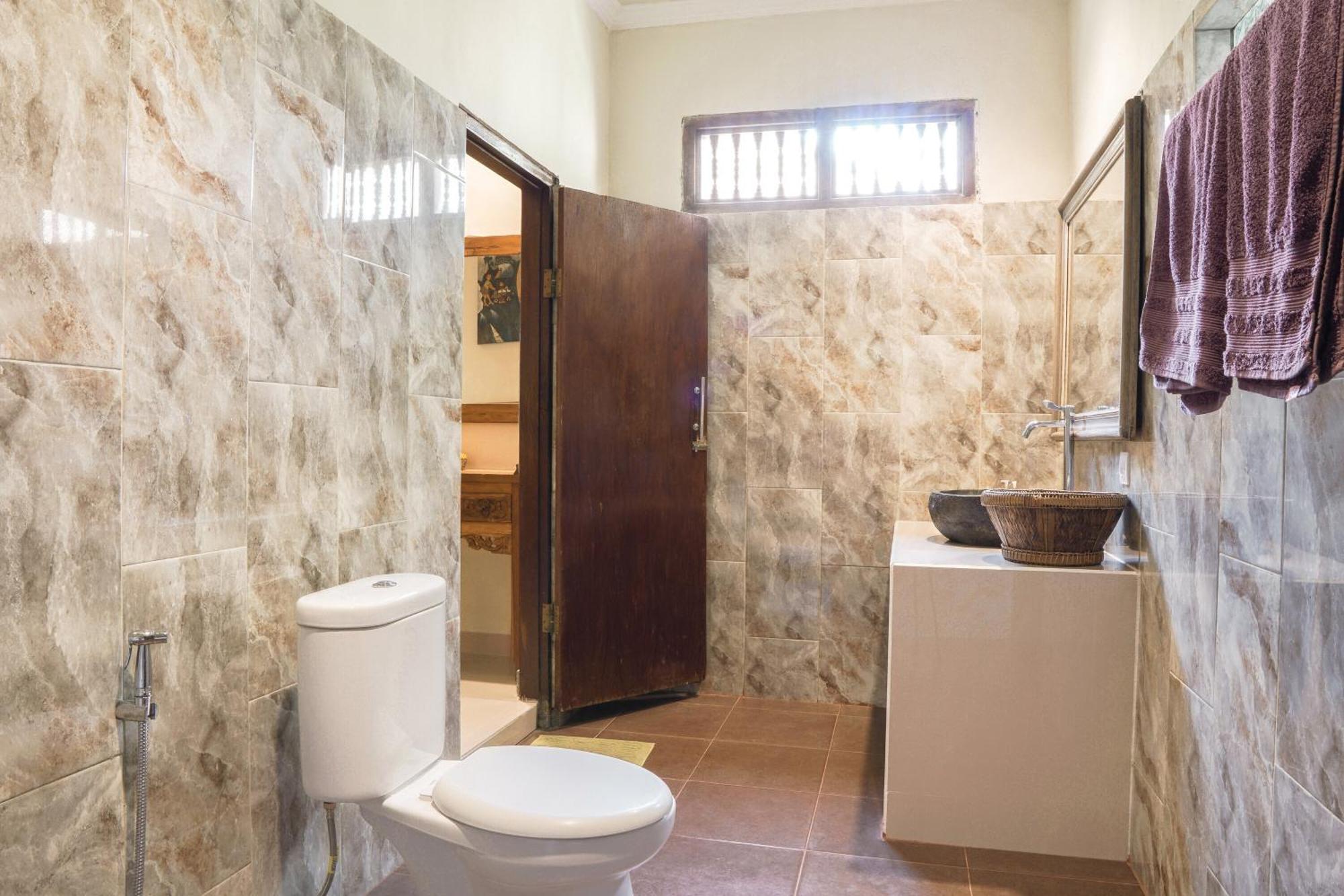 Nirwa 1 Ubud Guesthouse Zewnętrze zdjęcie