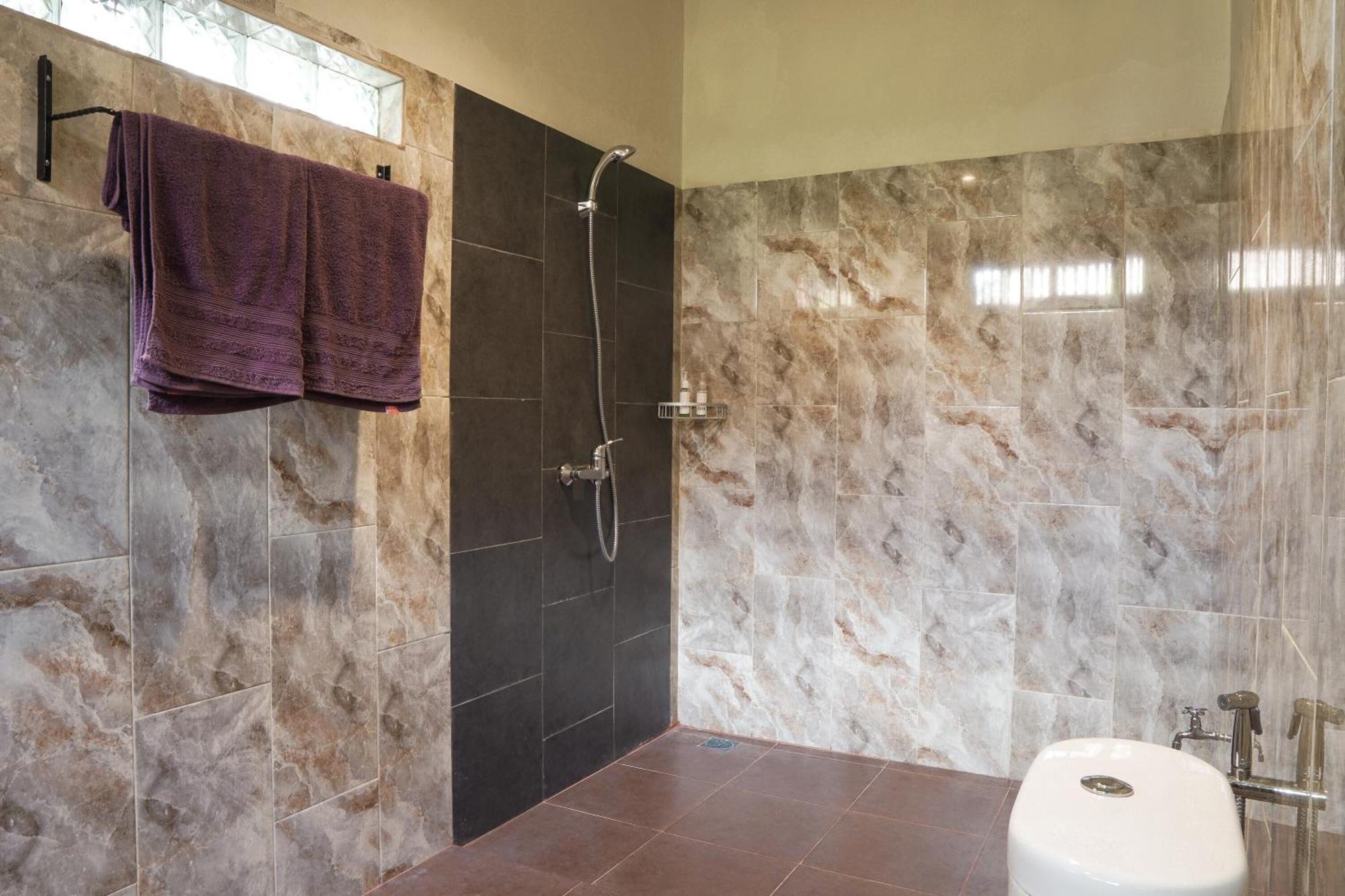 Nirwa 1 Ubud Guesthouse Zewnętrze zdjęcie